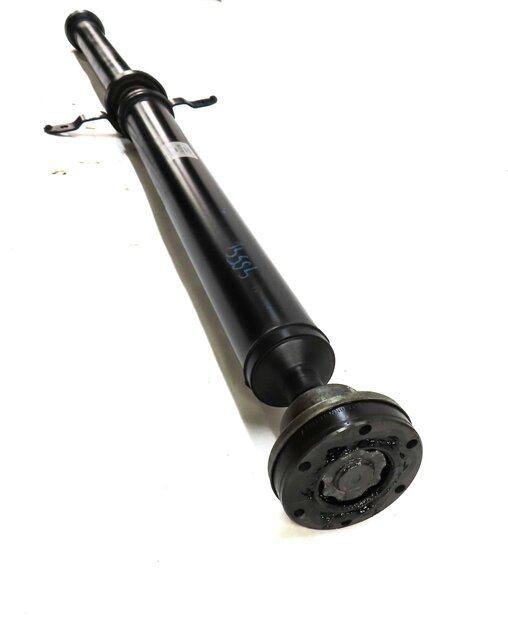 Thumbnail 4: 2011-2012 AUDI Q5 (B8 8R) 8 SPEED - REAR DRIVESHAFT DRIVELINE DRIVE LINE SHAFT