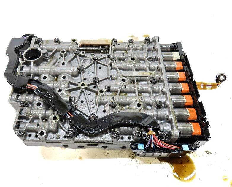 Thumbnail 6: 11-12 AUDI Q5 (B8 8R) 2.0L TURBO 8 SPEED AUTO AUTOMATIC TRANSMISSION VALVE BODY