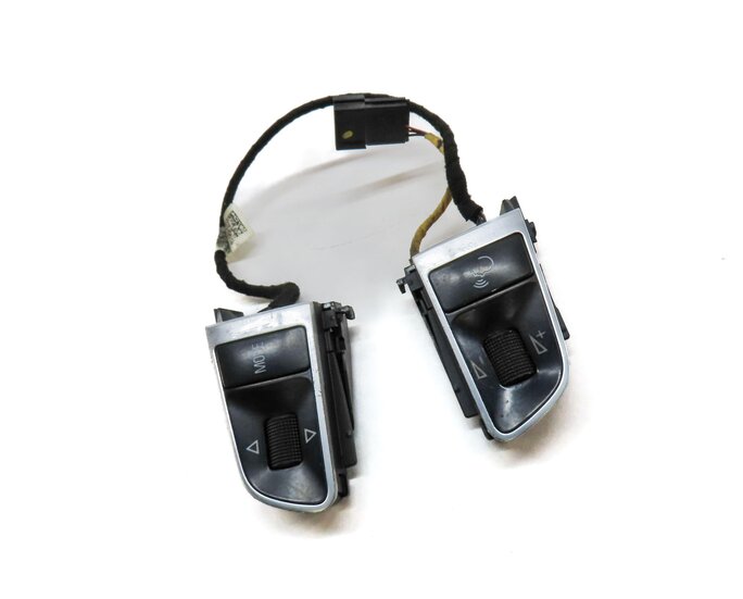 Thumbnail 2: 2012 AUDI Q5 (B8 8R) LEFT & RIGHT STEERING WHEEL SWITCH BUTTON SET 2
