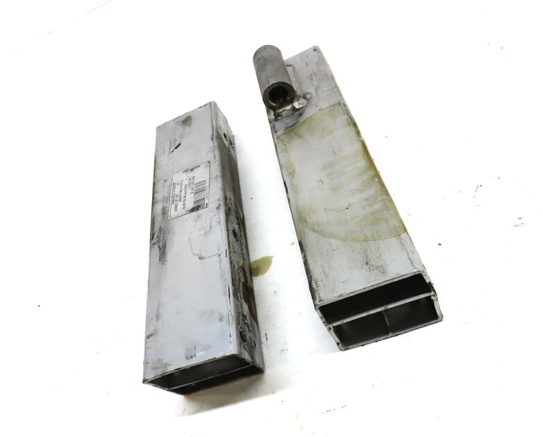 Thumbnail 3: 09-17 AUDI Q5 SQ5 (B8 8R) REAR LEFT & RIGHT BUMPER REINFORCEMENT BRACKET SET 2
