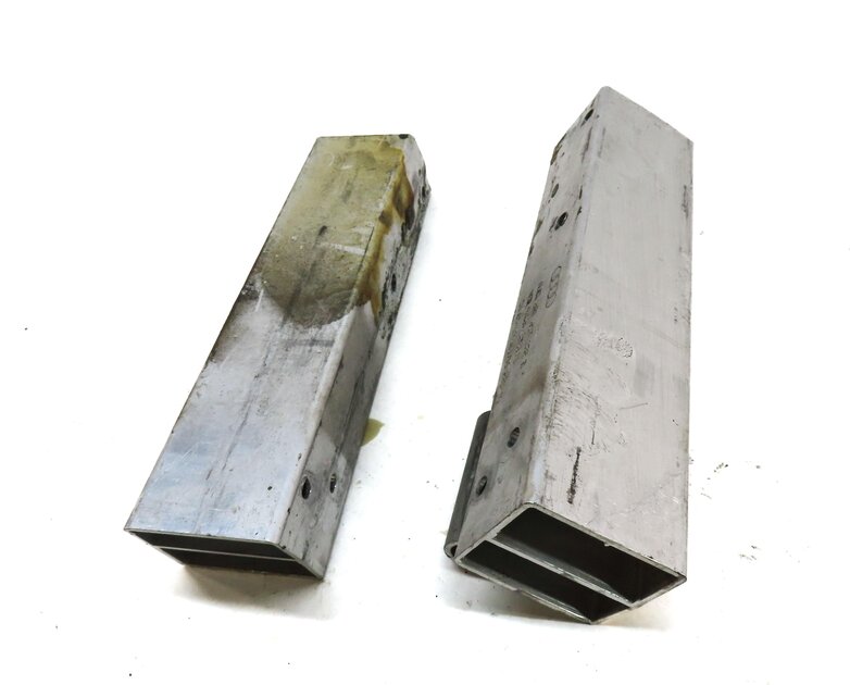 Thumbnail 4: 09-17 AUDI Q5 SQ5 (B8 8R) REAR LEFT & RIGHT BUMPER REINFORCEMENT BRACKET SET 2
