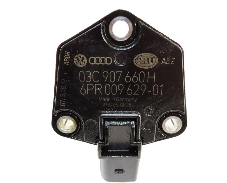 Thumbnail 6: 2012 AUDI Q5 (B8 8R) 2.0L TURBO CAEB ENGINE OIL LEVEL SENSOR 03C907660H