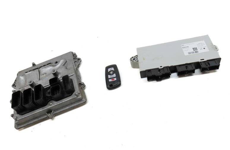 Thumbnail 3: 2013 BMW 535i (F10) 3.0L N55 CAS 4 BODY IMMOBILIZER ENGINE MODULE & KEY FOB SET