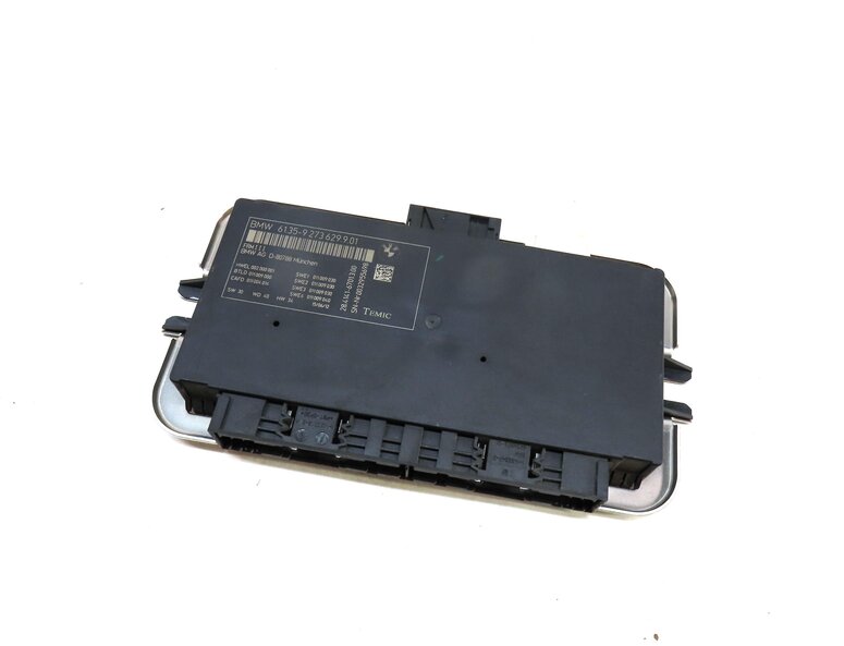 10-17 BMW 5 6 7 M5 X3 X4 (F06 F10 F12 F25 F26) FRM III BODY LIGHT MODULE 2-PLUG