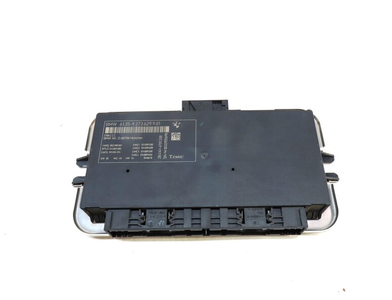 Thumbnail 2: 10-17 BMW 5 6 7 M5 X3 X4 (F06 F10 F12 F25 F26) FRM III BODY LIGHT MODULE 2-PLUG