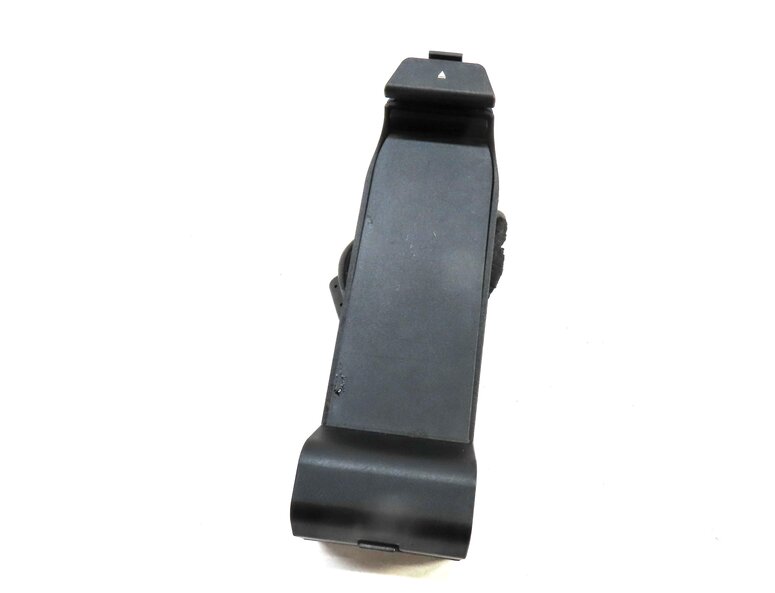 Thumbnail 2: 2013 BMW 535i (F10) CELL PHONE SNAP IN CHARGING CRADLE 84109220651