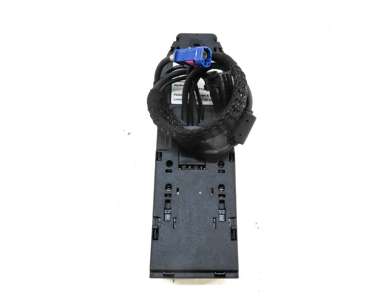 Thumbnail 4: 2013 BMW 535i (F10) CELL PHONE SNAP IN CHARGING CRADLE 84109220651