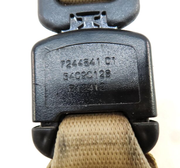 Thumbnail 6: 2013 BMW 535i (F10) REAR LEFT RIGHT & CENTER SEATBELT RETRACTOR SET 3 (BEIGE)