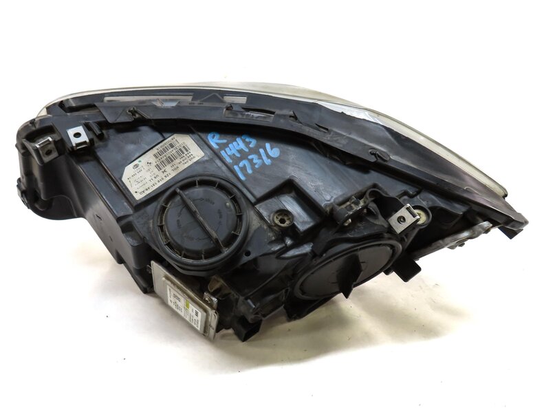 Thumbnail 5: 2011-2013 BMW 528i 535i 550i M5 (F10) RIGHT - XENON HID ADAPTIVE HEADLIGHT LAMP
