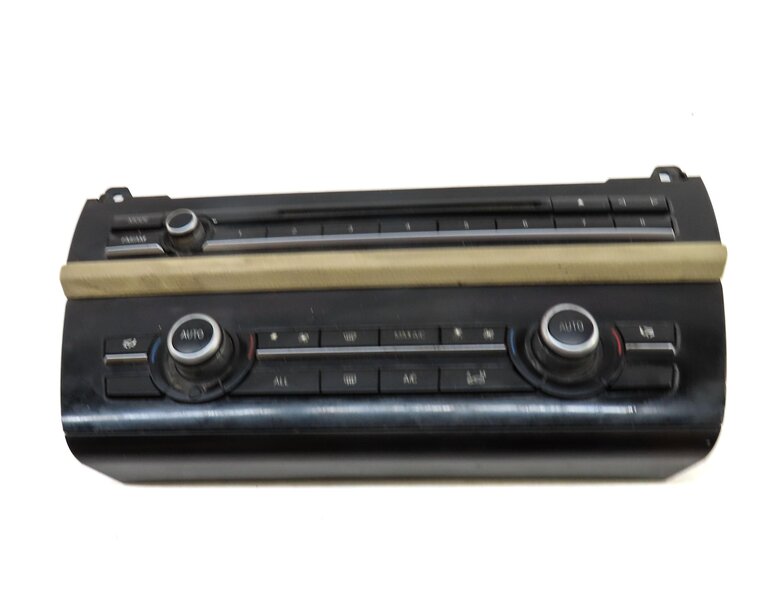 Thumbnail 2: 11-16 BMW 5 M5 SERIES (F10) HEATER A/C TEMPERATURE & RADIO CONTROL PANEL (BEIGE)