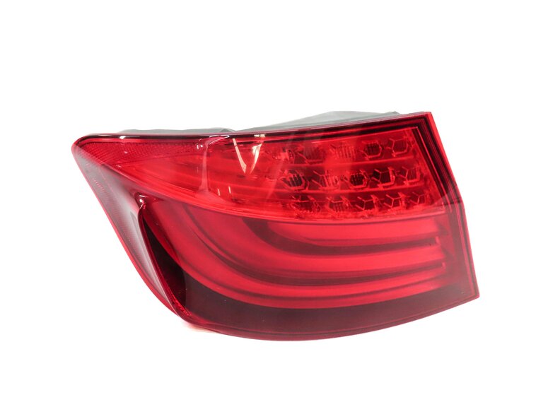 Thumbnail 3: 2011-2013 BMW 5 SERIES M5 F10 LEFT DRIVER REAR OUTER TAILLIGHT BRAKE LIGHT LAMP