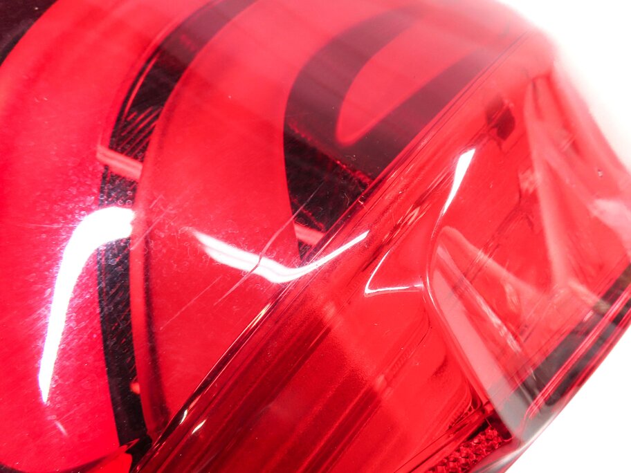 Thumbnail 6: 2011-2013 BMW 5 SERIES M5 F10 RIGHT PASSENGER OUTER TAILLIGHT BRAKE LIGHT LAMP