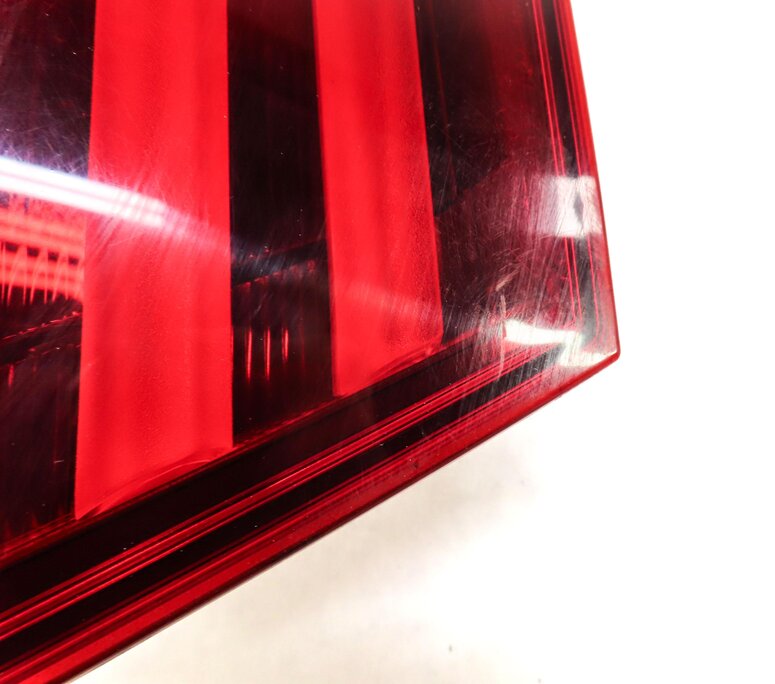 Thumbnail 7: 2011-2013 BMW 528i 535i 550i M5 (F10) LEFT REAR INNER TRUNK TAILLIGHT LIGHT LAMP