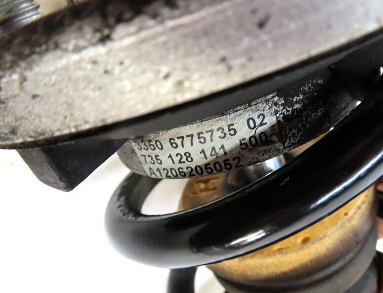 Thumbnail 8: 11-16 BMW 5 SERIES (F10) REAR LEFT & RIGHT STANDARD SUSPENSION SHOCK STRUT SET 2