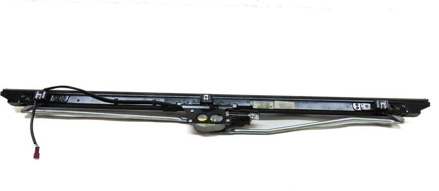 Thumbnail 7: 2011-2016 BMW 528i 535i 550i M5 (F10) REAR BACK GLASS ELECTRIC SUNSHADE w/ MOTOR