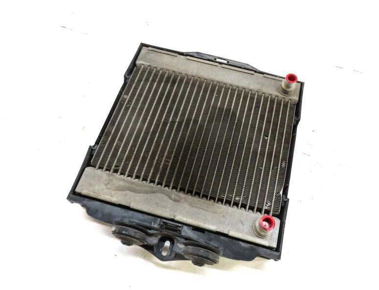 11-19 BMW 535i 535iGT 640i 740i (F01 F06 F07 F10) 2.0T / 3.0L AUXILIARY RADIATOR