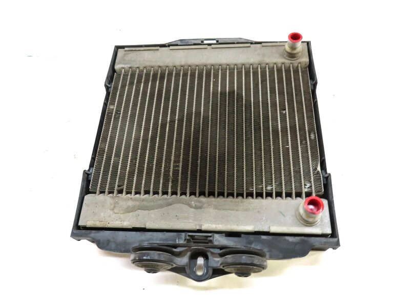 Thumbnail 2: 11-19 BMW 535i 535iGT 640i 740i (F01 F06 F07 F10) 2.0T / 3.0L AUXILIARY RADIATOR