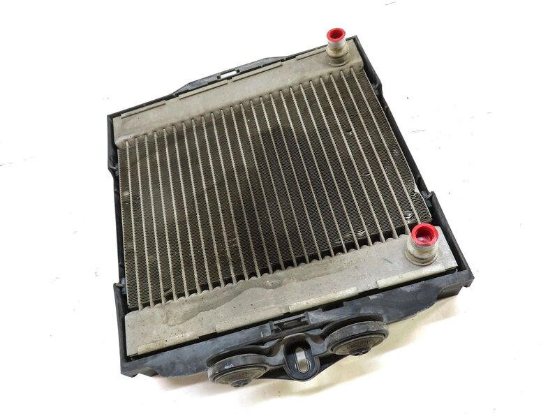 Thumbnail 3: 11-19 BMW 535i 535iGT 640i 740i (F01 F06 F07 F10) 2.0T / 3.0L AUXILIARY RADIATOR