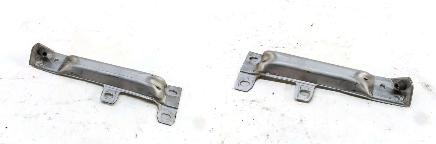 2013 BMW 535i (F10) FRONT LEFT & RIGHT BUMPER SUPPORT MOUNT BRACKET SET 2