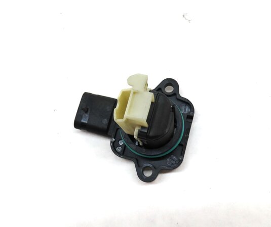 Thumbnail 4: 10-18 BMW 335i 535i X5 X6 (E83 E87 E90 F10 F15) 3.0L ENGINE MASS AIR FLOW SENSOR