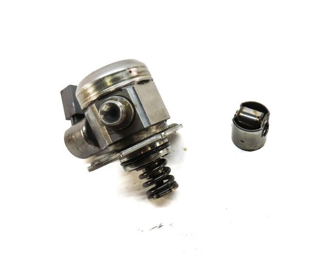 Thumbnail 3: 12-15 BMW 135i 335i 535i 740i X1 X3 X5 X6 - 3.0L N55 TURBO MECHANICAL FUEL PUMP