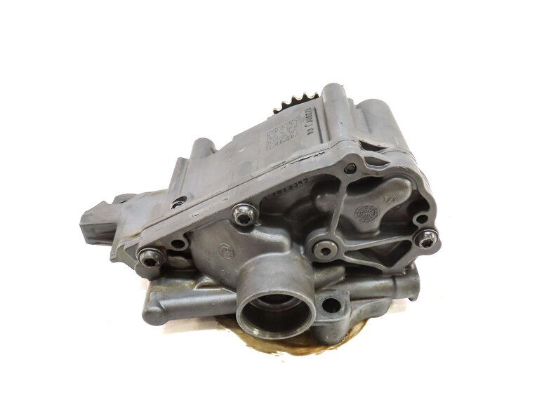 Thumbnail 4: 2013 BMW 535i (F10) 3.0L N55 TURBO ENGINE MECHANICAL OIL PUMP 11417613549