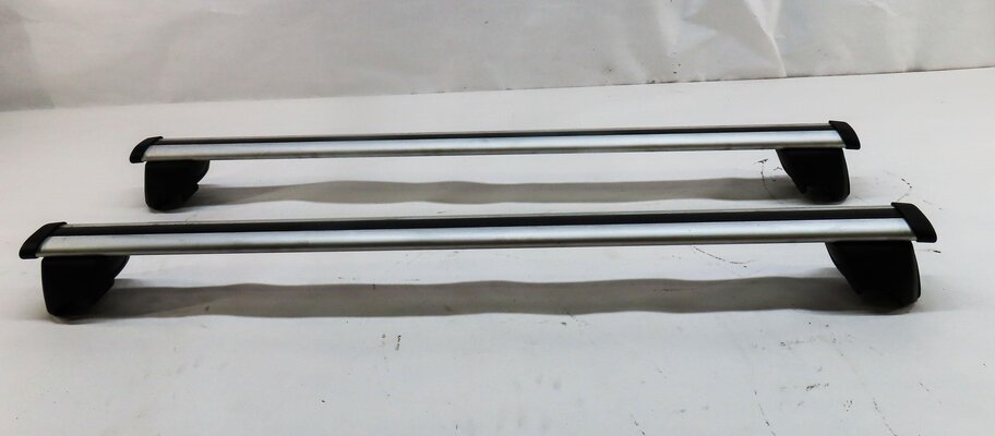 Thumbnail 2: 2010 AUDI Q5 (B8 8R) ROOF LUGGAGE RACK BAR SET 2 (LEFT TO RIGHT) 8R0071151D