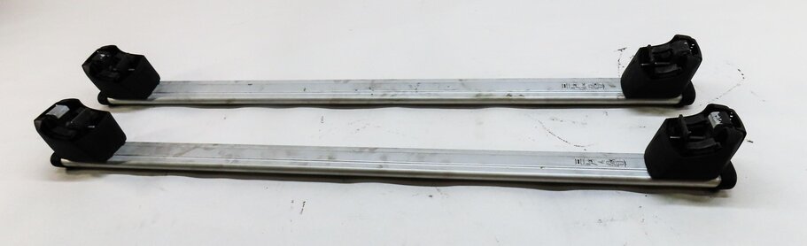 Thumbnail 5: 2010 AUDI Q5 (B8 8R) ROOF LUGGAGE RACK BAR SET 2 (LEFT TO RIGHT) 8R0071151D