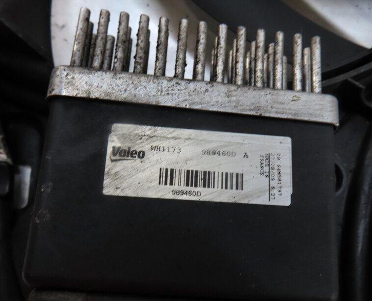 Thumbnail 7: 09-17 AUDI A4 A5 Q5 S4 (B8 8T 8R) 2.0L 3.0L 3.2L RADIATOR COOLING FAN w/ SHROUD