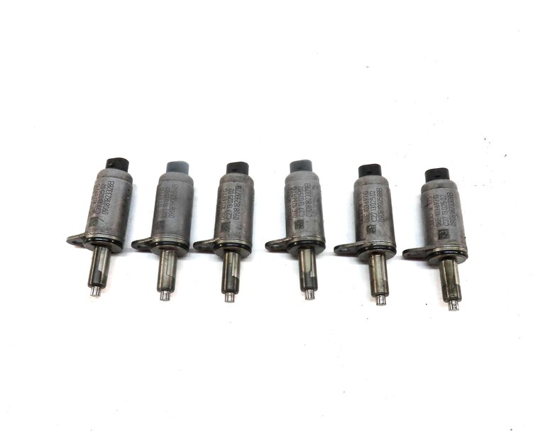 Thumbnail 4: 2010 AUDI Q5 (B8 8R) 3.2L CALB ENGINE CAMSHAFT ADJUST SOLENOID SET 6