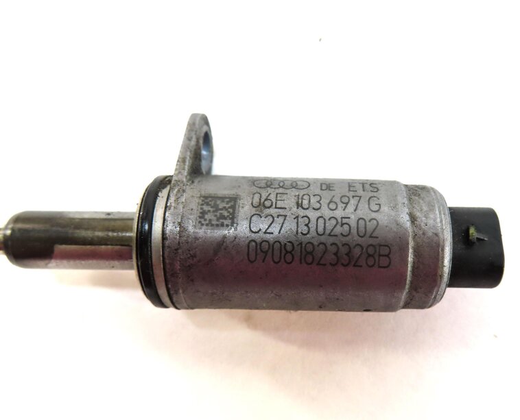 Thumbnail 5: 2010 AUDI Q5 (B8 8R) 3.2L CALB ENGINE CAMSHAFT ADJUST SOLENOID SET 6