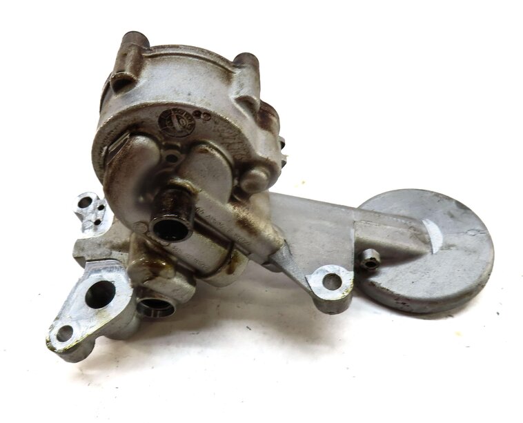 Thumbnail 10: 2010 AUDI Q5 (B8 8R) 3.2L CALB ENGINE OIL PUMP w/ SPROCKET GEAR 06E109361F