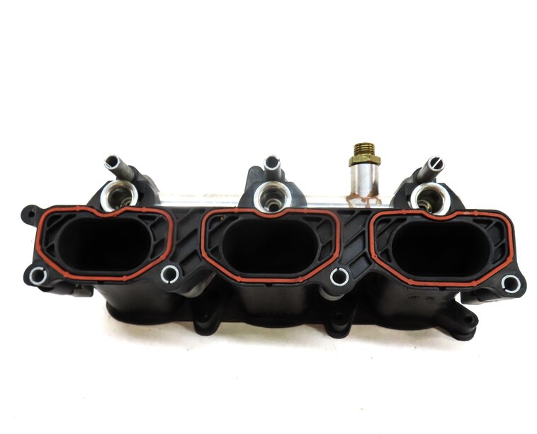 Thumbnail 6: 2010 AUDI Q5 (B8 8R) 3.2L CALB ENGINE RIGHT LOWER INTAKE MANIFOLD w/ FUEL RAIL