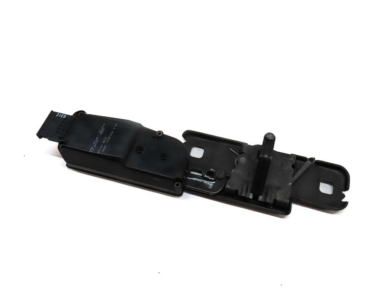 2010 AUDI Q5 (B8 8R) REAR TRUNK LOCK LATCH STRIKER PLATE 4F9827383D