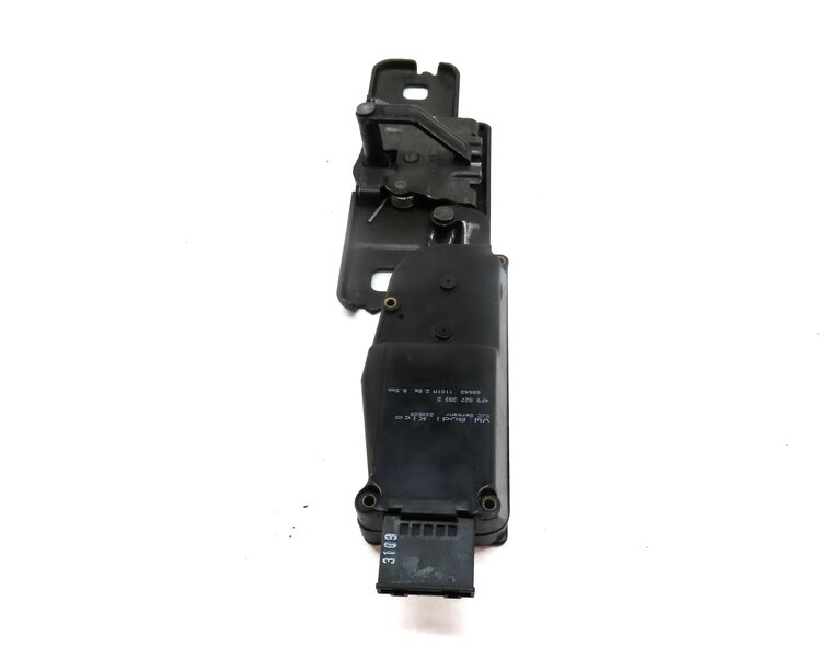 Thumbnail 6: 2010 AUDI Q5 (B8 8R) REAR TRUNK LOCK LATCH STRIKER PLATE 4F9827383D