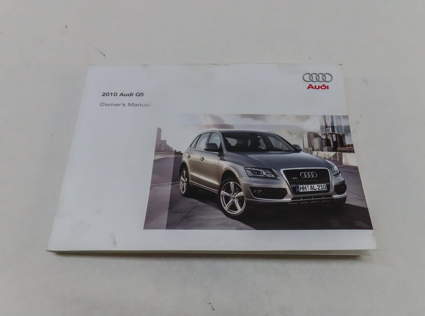 Thumbnail 7: 2010 AUDI Q5 (B8 8R) OWNERS MANUAL BOOKLET SET 4 w/ CARRYING CASE (BLACK)