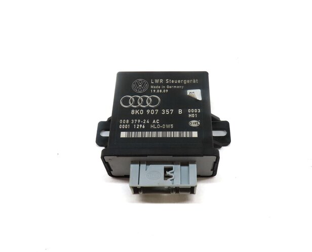 Thumbnail 2: 2010 AUDI Q5 (B8 8R) ADAPTIVE AFS HEADLIGHT RANGE CONTROL MODULE 8K0907357B
