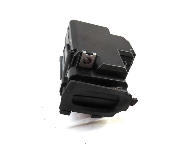 Thumbnail 6: 2010 AUDI Q5 (B8 8R) 3.2L CALB ENGINE ECM BCM GATEWAY IMMOBILIZER MODULE KEY SET