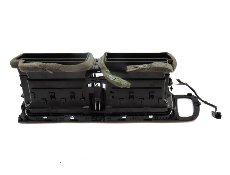 Thumbnail 5: 2010 AUDI Q5 (B8 8R) FRONT DASH CENTER HVAC A/C HEATER AIR VENT 8R1820951G