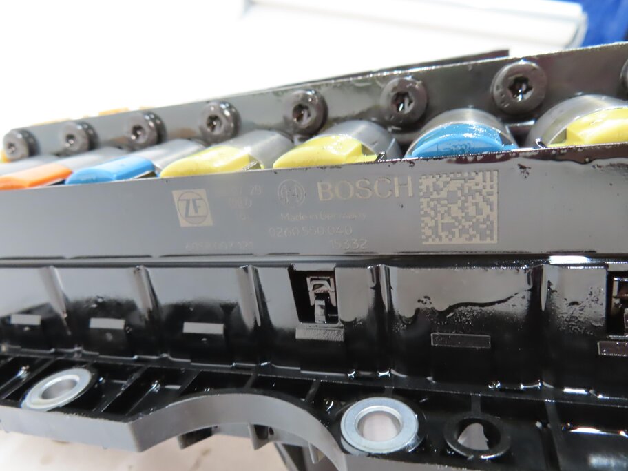 Thumbnail 7: 2009-2012 AUDI Q5 (8R) 3.2L V6 A/T AUTO AUTOMATIC TRANSMISSION VALVE BODY