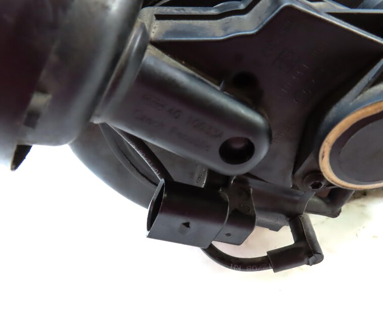 Thumbnail 6: 2008-2012 AUDI A4 A5 A6 Q5 (B8 8T 8K 8R C7) 3.2L V6 FSI ENGINE INTAKE MANIFOLD