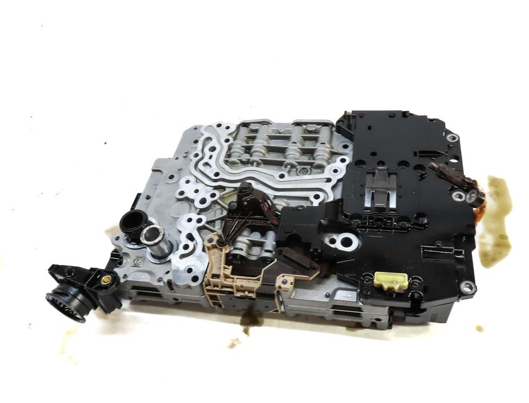 Thumbnail 4: 2014-2017 AUDI A5 (B8 8T) QUATTRO AWD - 2.0L TRANSMISSION VALVE BODY