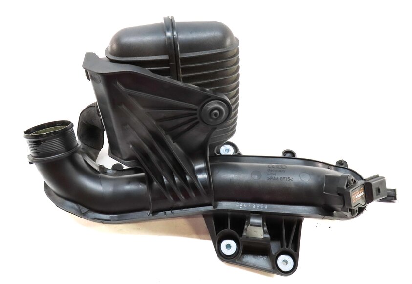 Thumbnail 6: 2014 AUDI A5 COUPE (B8 8T) 2.0L CPMB ENGINE INTERCOOLER PRESSURE PIPE DAMPER BOX