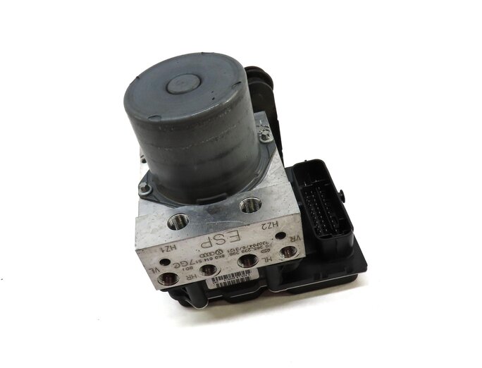 Thumbnail 3: 2013-2014 AUDI A4 A5 S4 S5 (B8 8K 8T) QUATTRO AWD - ABS ESP BRAKE PUMP w/ MODULE