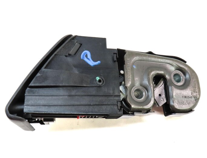 Thumbnail 6: 2014 AUDI A5 COUPE B8 8T REAR RIGHT SEAT LOCK LATCH & RELEASE BUTTON 032271316LR