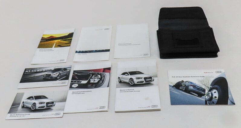 Thumbnail 2: 2014 AUDI A5 COUPE (B8 8T) OWNERS MANUAL BOOKLET SET 8 w/ CARRYING CASE