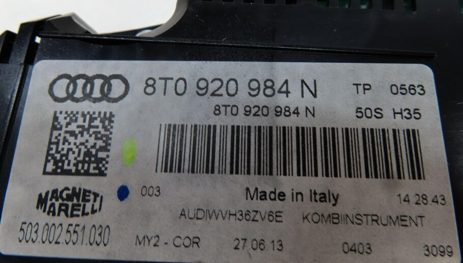 Thumbnail 22: 2014 AUDI A5 COUPE (B8 8T) 2.0L CPMB SPEEDOMETER BODY ENGINE MODULE & KEY SET