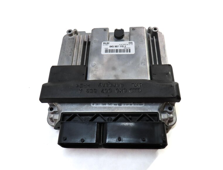 Thumbnail 4: 2014 AUDI A5 COUPE (B8 8T) 2.0L CPMB SPEEDOMETER BODY ENGINE MODULE & KEY SET