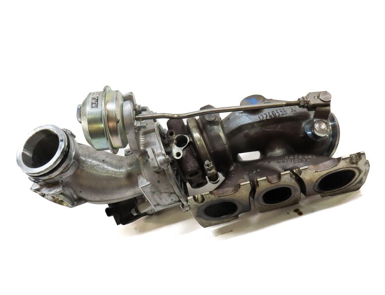 Thumbnail 3: 15-20 MERCEDES C E GL GLE GLS ML S SLC (W166 X166) 3.0L M276 RIGHT TURBOCHARGER