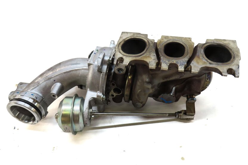 Thumbnail 4: 15-20 MERCEDES C E GL GLE GLS ML S SLC (W166 X166) 3.0L M276 LEFT TURBOCHARGER